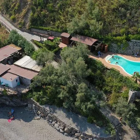 Ridente Apartman Gioiosa Marea